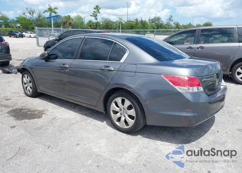 2010 Honda Accord 2.4 Ex из США, поврежденный, VIN 1HGCP2F71AA111193